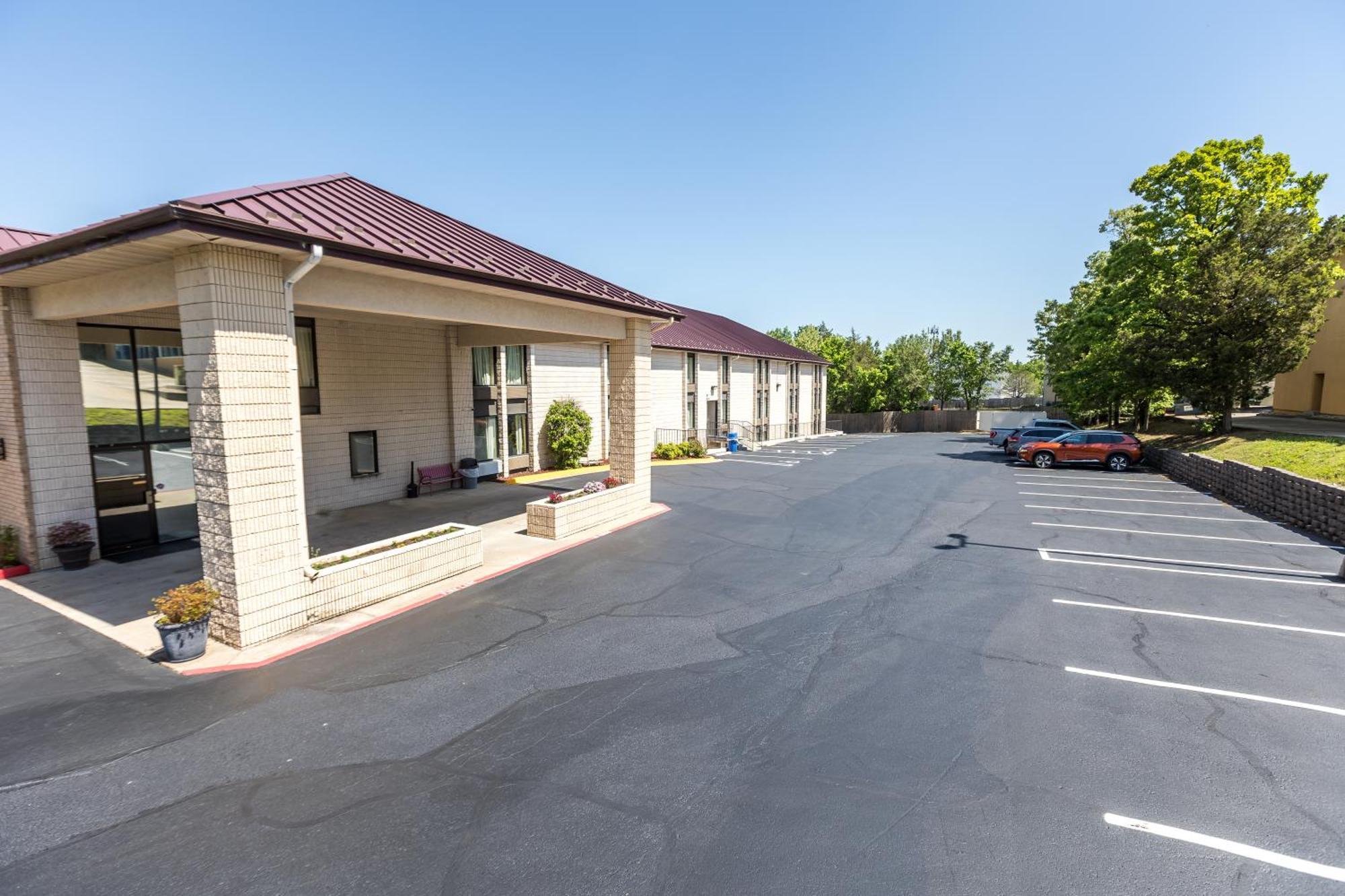 Super 8 By Wyndham Branson By Andy Williams Theatre Hotel Exterior photo